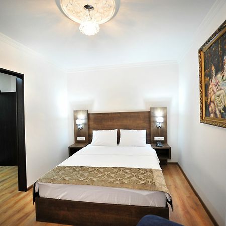 Rk City Hotel Tbilisi Exteriör bild