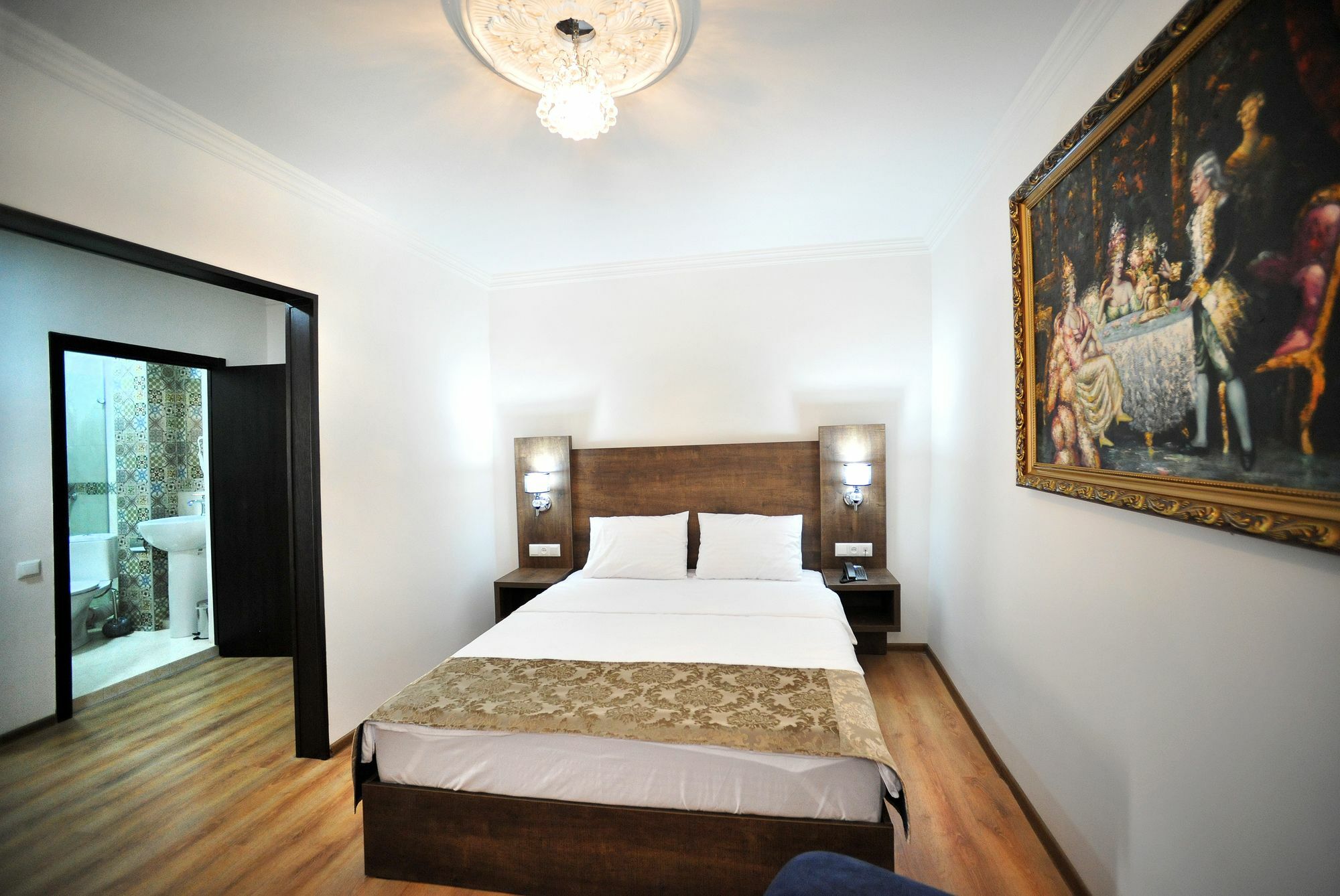 Rk City Hotel Tbilisi Exteriör bild
